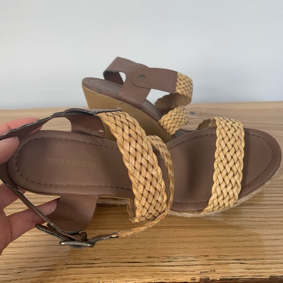 Brown woven wedges - Picture 4 of 4